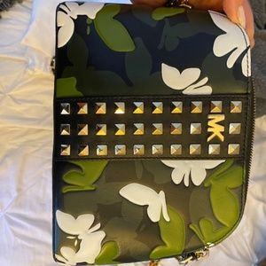 Michael Kors Shoulder Bag